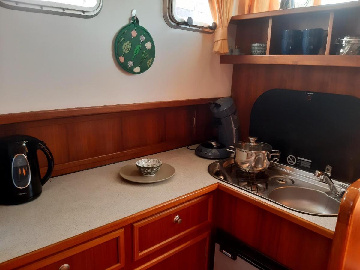 Hotel Motor Yacht Amazone Amsterdam Exteriér fotografie