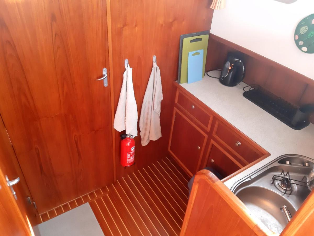 Hotel Motor Yacht Amazone Amsterdam Exteriér fotografie